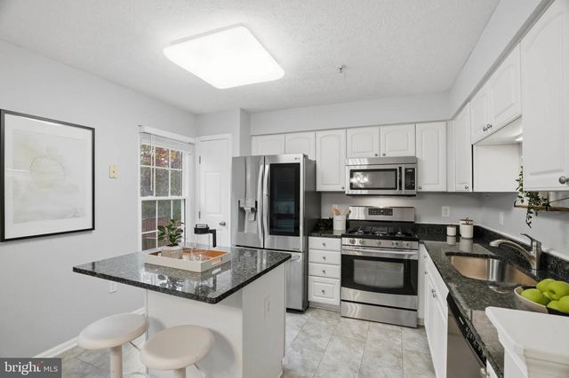 2512 SUMMERS RIDGE DR, Odenton, MD 21113