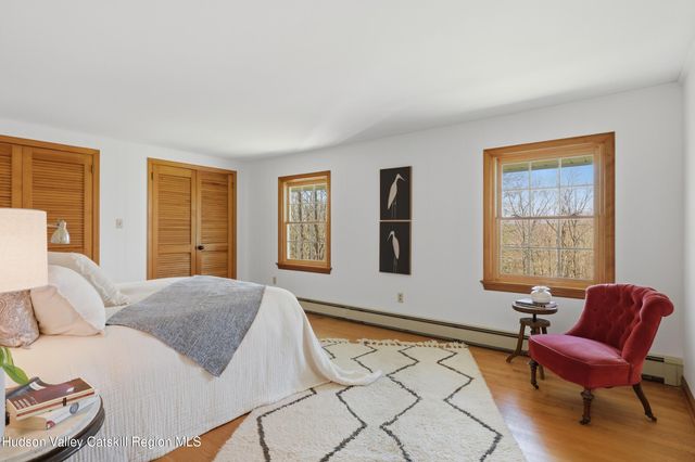 31 Hawleys Corners Road, Highland, NY 12528