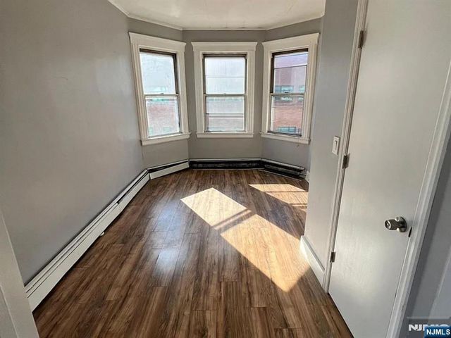 489 Market Street Floor 2, Paterson, NJ 07501