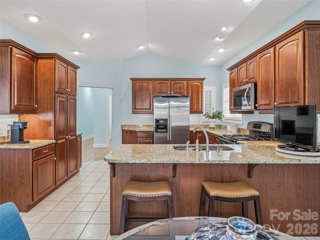23 Holiday Drive, Arden, NC 28704