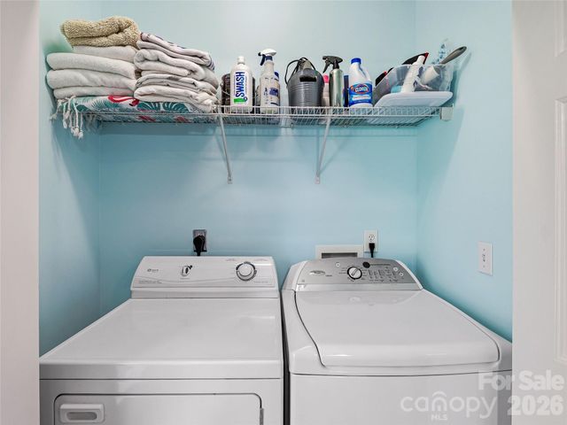 23 Holiday Drive, Arden, NC 28704