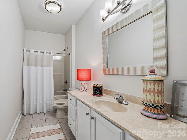 23 Holiday Drive, Arden, NC 28704