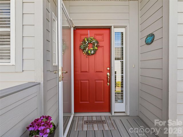 23 Holiday Drive, Arden, NC 28704