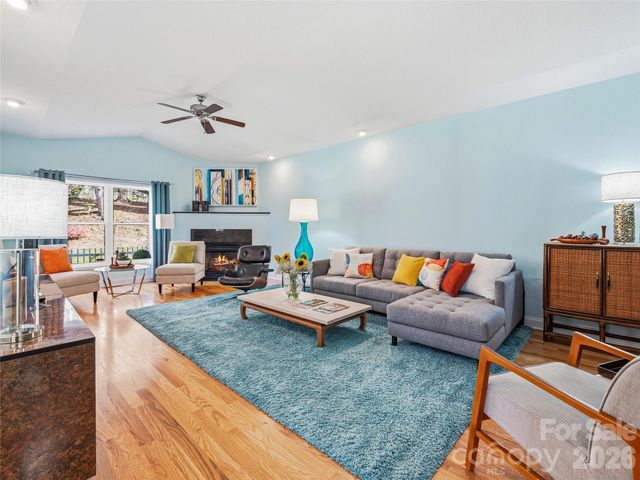 23 Holiday Drive, Arden, NC 28704