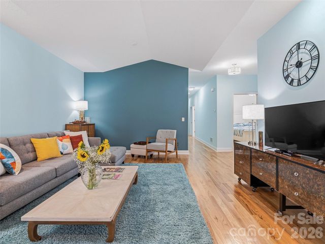 23 Holiday Drive, Arden, NC 28704