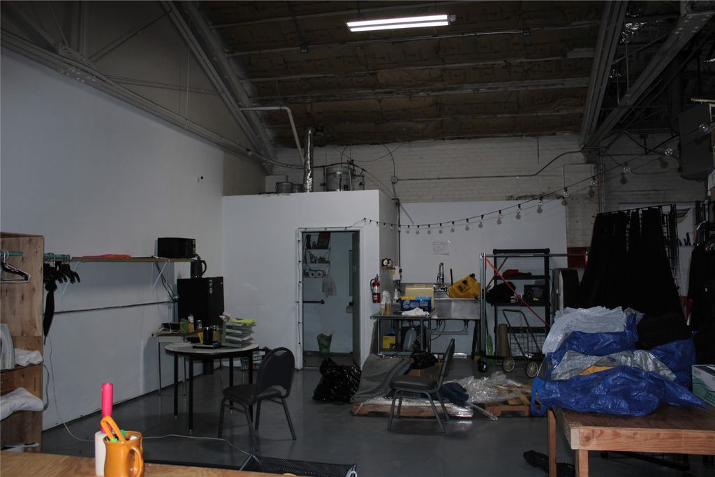 127 S 4th Street W, Missoula, MT 59801 photo 8