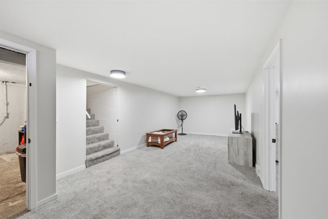 3333 E Bayley St, Wichita, KS 67218