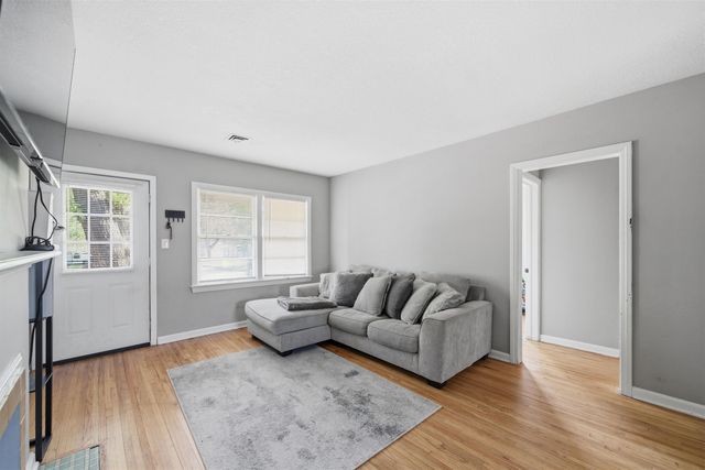 3333 E Bayley St, Wichita, KS 67218