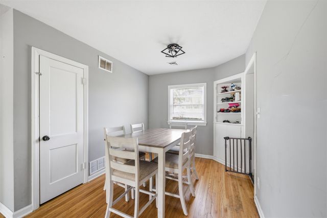 3333 E Bayley St, Wichita, KS 67218