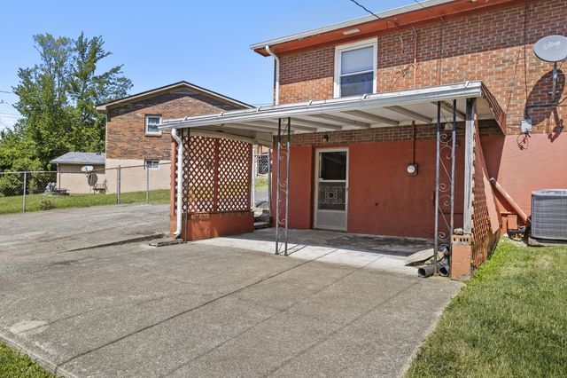 108 Spruce Court, Winchester, KY 40391