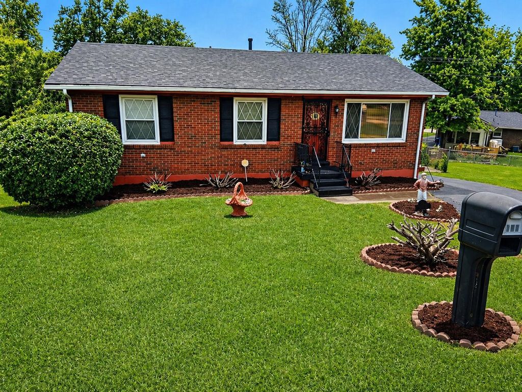 108 Spruce Court, Winchester, KY 40391