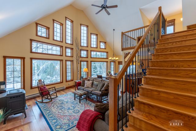 36 Desiree Lane, Lake Placid, NY 12946