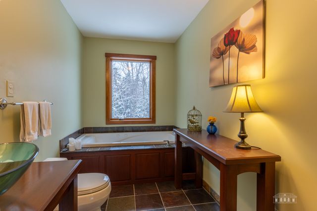 36 Desiree Lane, Lake Placid, NY 12946