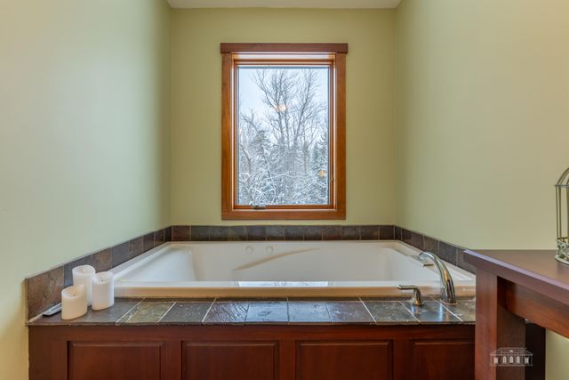 36 Desiree Lane, Lake Placid, NY 12946