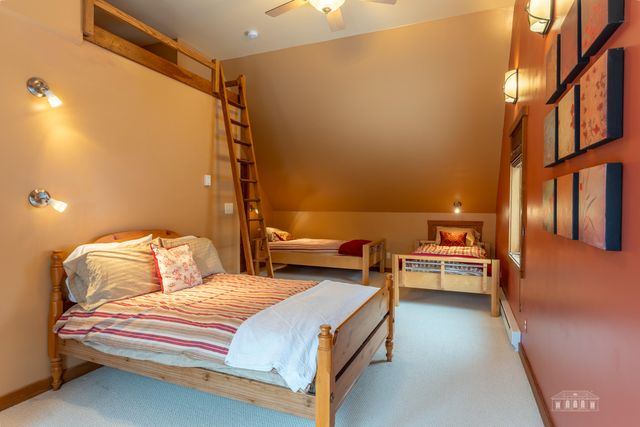 36 Desiree Lane, Lake Placid, NY 12946