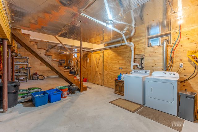 36 Desiree Lane, Lake Placid, NY 12946