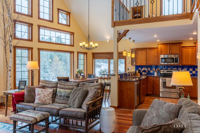 36 Desiree Lane, Lake Placid, NY 12946