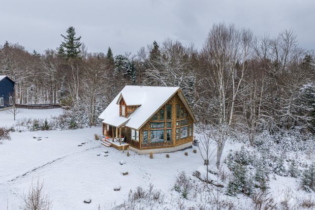 36 Desiree Lane, Lake Placid, NY 12946