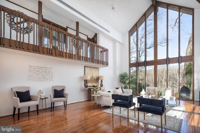 1416 LADY BIRD DR, Mclean, VA 22101