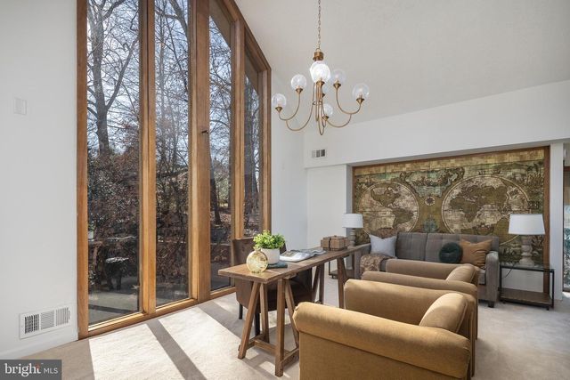 1416 LADY BIRD DR, Mclean, VA 22101