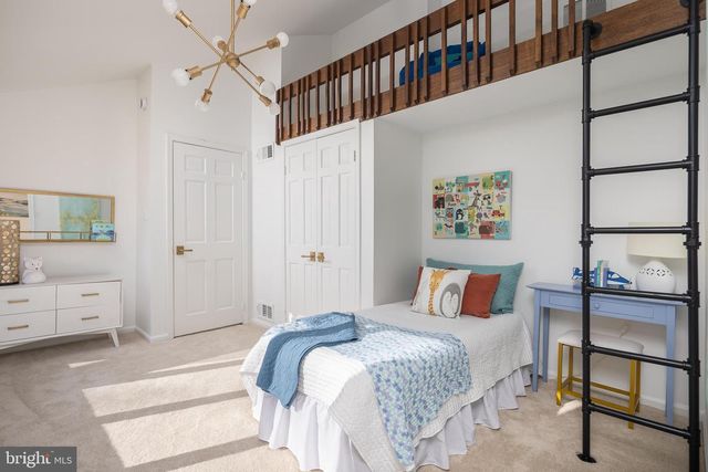 1416 LADY BIRD DR, Mclean, VA 22101