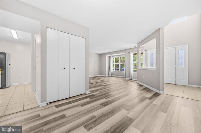 7822 CHAPEL COVE DR, Laurel, MD 20707