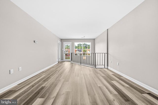 7822 CHAPEL COVE DR, Laurel, MD 20707
