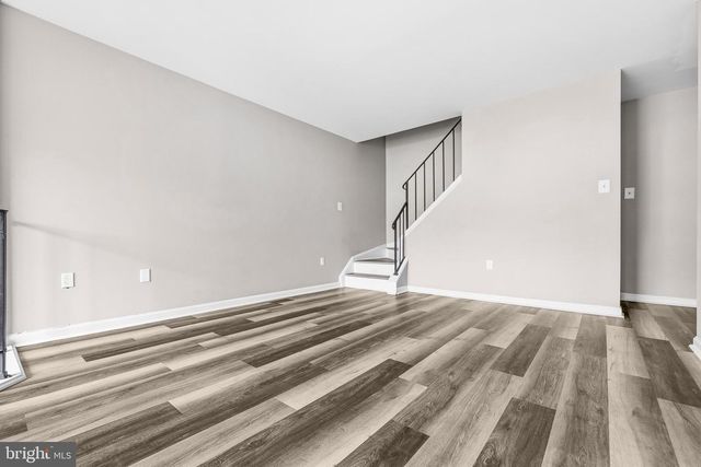 7822 CHAPEL COVE DR, Laurel, MD 20707