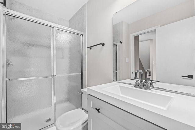 7822 CHAPEL COVE DR, Laurel, MD 20707