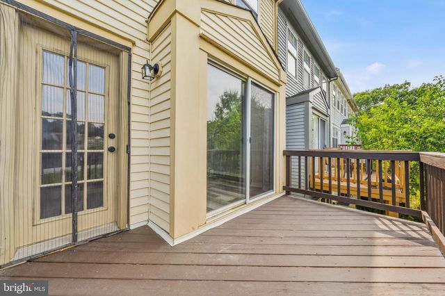 7822 CHAPEL COVE DR, Laurel, MD 20707