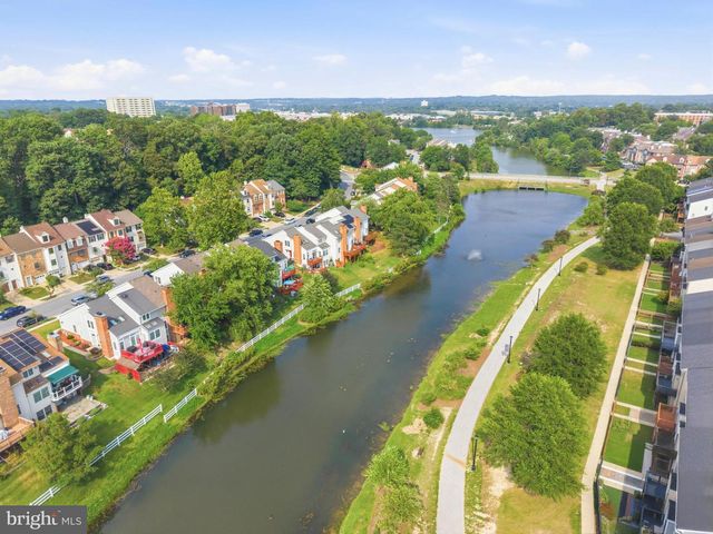 7822 CHAPEL COVE DR, Laurel, MD 20707