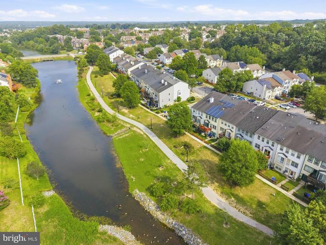 7822 CHAPEL COVE DR, Laurel, MD 20707