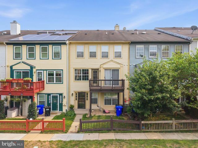 7822 CHAPEL COVE DR, Laurel, MD 20707