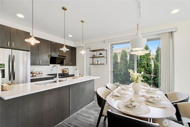 1901 25th Avenue S, Seattle, WA 98144