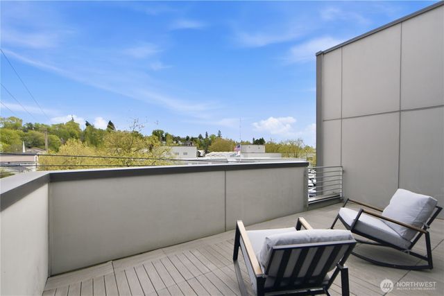 1901 25th Avenue S, Seattle, WA 98144