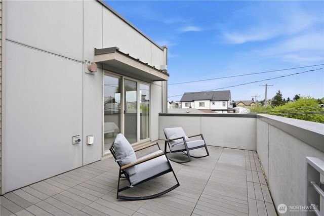 1901 25th Avenue S, Seattle, WA 98144