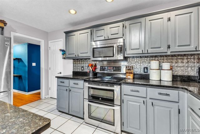 227 Mcrae Road, Deatsville, AL 36022