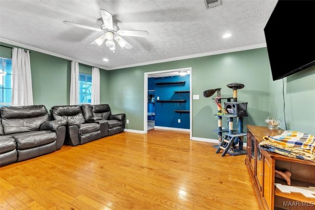 227 Mcrae Road, Deatsville, AL 36022