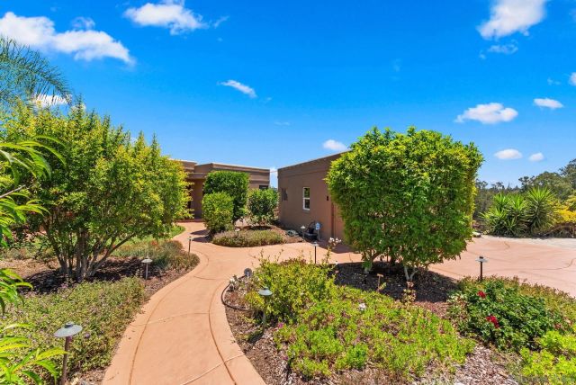 4391 Middlesex Drive, San Diego, CA 92116