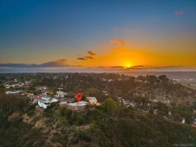 4391 Middlesex Drive, San Diego, CA 92116