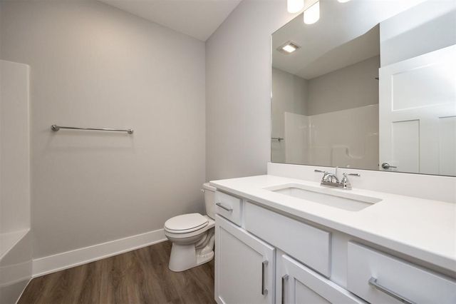 5649 Ponderosa Drive, Pleasant Hill, IA 50327