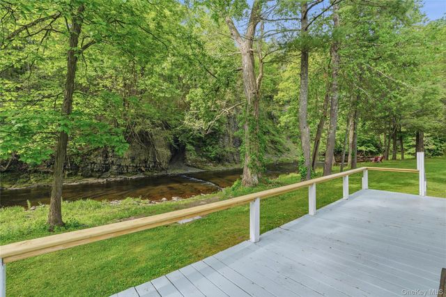 755 Glasco Turnpike, Saugerties, NY 12477