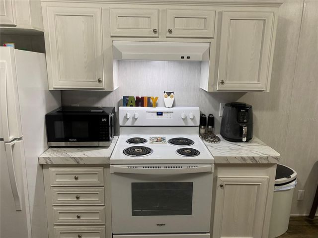 36064 BUTTERNUT DRIVE, Webster, FL 33597