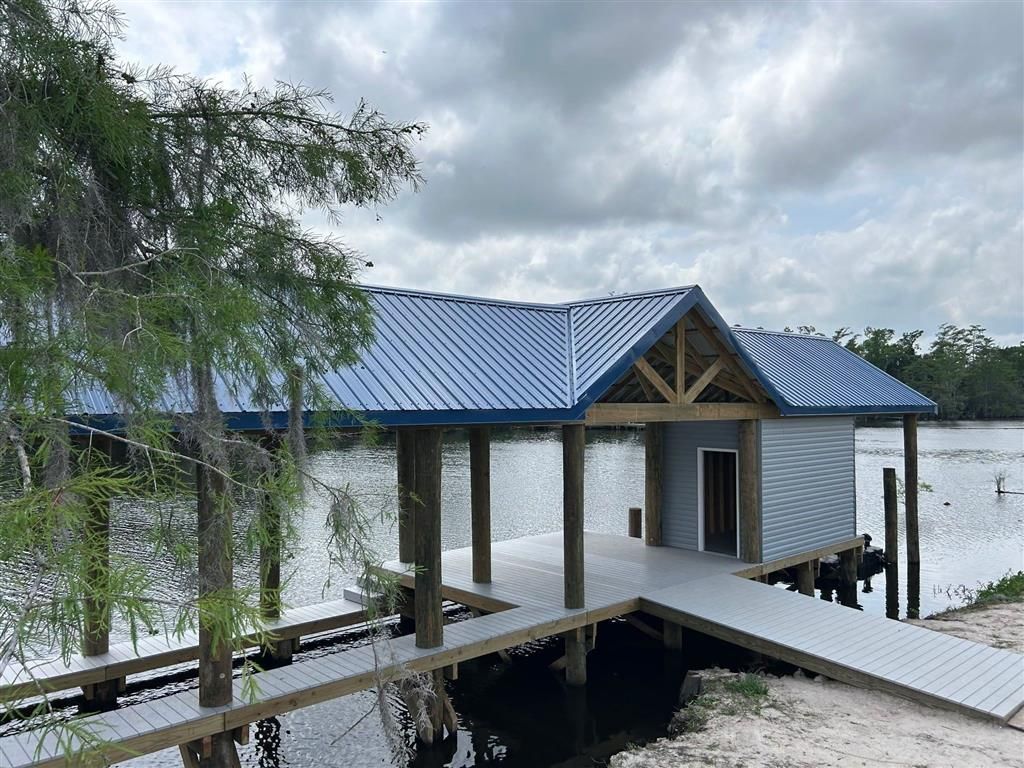 1676 S Perkins Ferry Road, Lake Charles, LA 70611