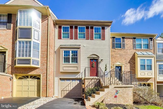 7812 SOLOMON SEAL DR, Springfield, VA 22152