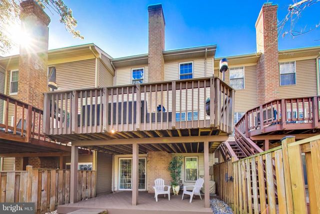 7812 SOLOMON SEAL DR, Springfield, VA 22152