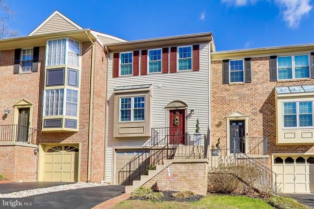 7812 SOLOMON SEAL DR, Springfield, VA 22152