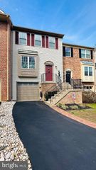 7812 SOLOMON SEAL DR, Springfield, VA 22152