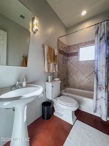 5635 W Setting Sun Place, Tucson, AZ 85743