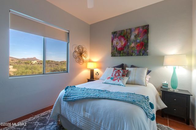 5635 W Setting Sun Place, Tucson, AZ 85743